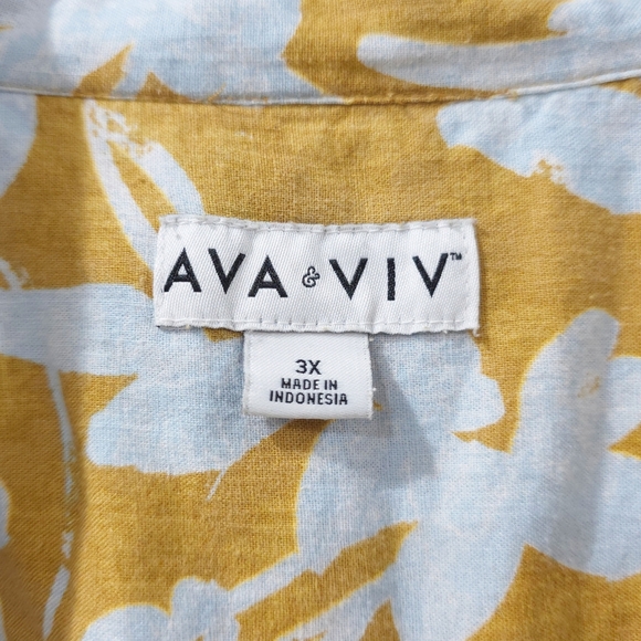 ✨️4/$20. Mustard Powder Blue Floral Tie-Front Blouse, Linen Rayon Blend, - Picture 10 of 12